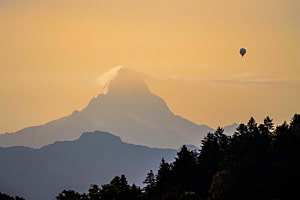 Morning Schreckhorn Morning Schreckhorn