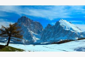 Seiseralm mit Langkofel und Plattkofel