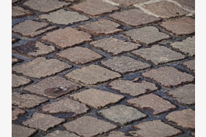 Pflastersteinen-Parade
