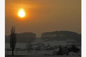 Sonnenaufgang über Noflen Sonnenaufgang über Noflen