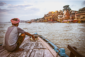 Early morning on the Ganges