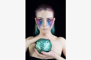 Glitter
