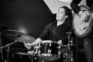 Stimmungsvoller Jazz / Yosuke Doki: drums Stimmungsvoller Jazz / Yosuke Doki: drums