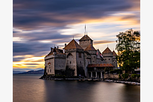Schloss Chillon in der Abendämmerung