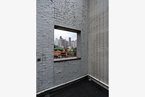"Concrete Life - The Window" - Hong Kong "Concrete Life - The Window" - Hong Kong