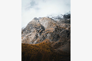 Autumn in the mountains