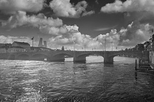 Mittelalterliche Rheinbrücke