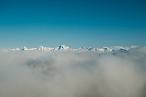 Über den Wolken