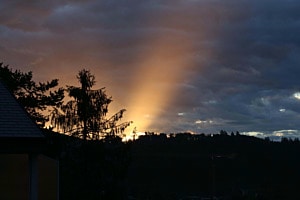 Der Himmel brennt