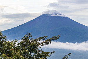 Wolkenspiel am Mount Fuji