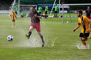 Freies Thema ( Wasserball !?! ) Freies Thema ( Wasserball !?! )