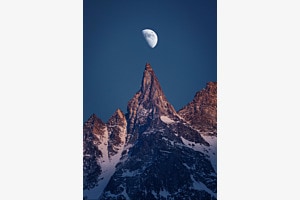 Ain’t no mountain high enough 