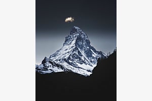Little cloud - big mountain 