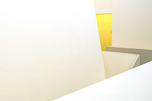 Flächen und Linien zum Gelb