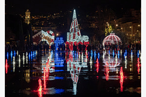 Nizza Wasserspiegelung