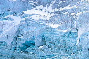 GLACIER WORLD 2