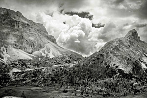 Unter den Wolken