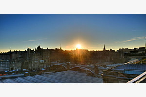 Sonnenuntergang in Edinburgh