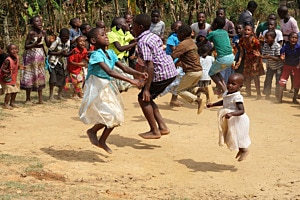 Strassenfest in Uganda