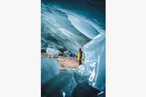 Yellow in the Blue Cave