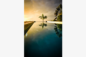 Sonnenaufgang  am Pool