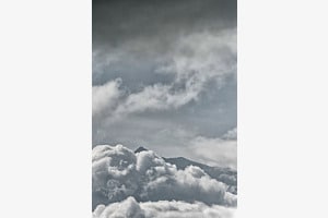 Niesen mit dem Wolkenkragen