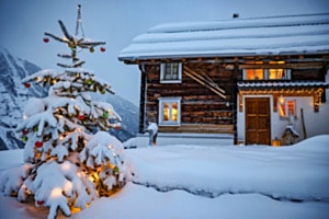 Weihnachtliche Berghüttenromanitik