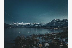 Thunersee at Night