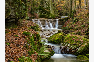 Kleiner Wasserfall in der Verena Schlucht