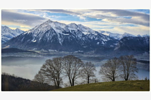 Niesen  mit See