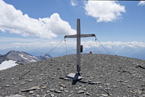 Gipfelkreuz Wildstrubel