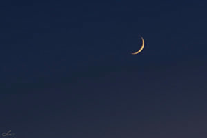 Mond zur blauen Stunde