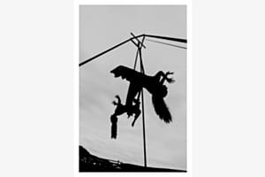 Dämonische Akrobatiksilhouette
