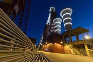 Zecke Schläger & Eisen in neuem Licht