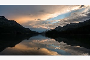 Abendstille am Silsersee