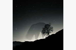 Schattenspiele bei Nacht