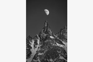 Aint no mountain high enough Aint no mountain high enough