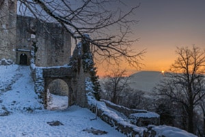 Abendstimmung bei der Ruine Dorneck