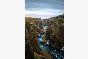 Icelandic canyon - fjaðrárgljúfur