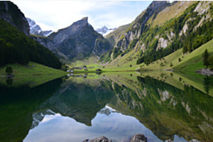 Seealpsee mit Säntis