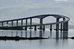 Brücke auf den Lofoten