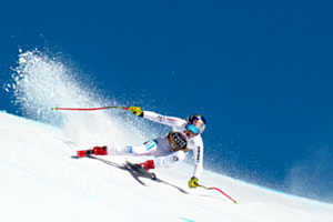 Kurve im Schnee - Weltcup Crans-Montana