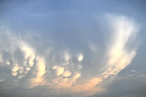 Gewaltiges Gewitter im Anmarsch