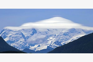 Chapeau sur le Mont-Blanc