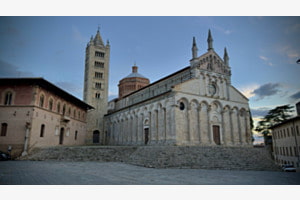 Dom Massa Marittima