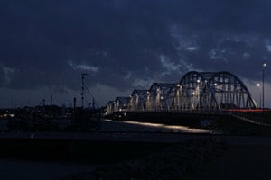 Brücke bei Nacht in Dänemark