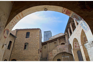 SAN GIMIGNANO SPOT 1