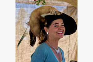 Dame mit Hut