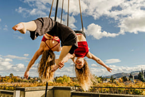 Hanging Sisters Duo