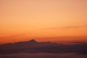 Sonnenaufgang der Berge